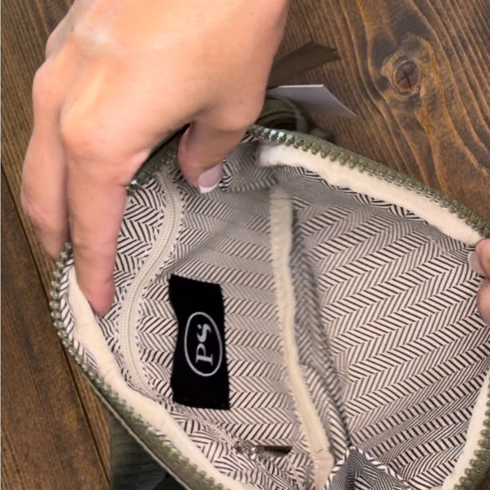 Crossbody bag, Olive Green - Picture 5 of 5